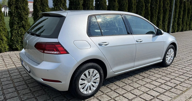 Volkswagen Golf cena 53000 przebieg: 119000, rok produkcji 2020 z Poznań małe 137
